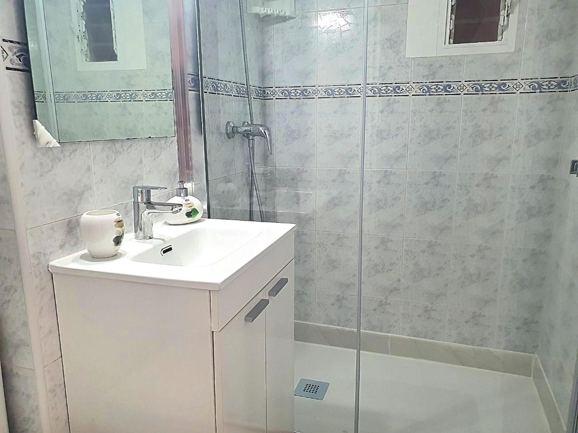 Three Bedrooms Apart In Benidorm Near Beach And Strip エクステリア 写真