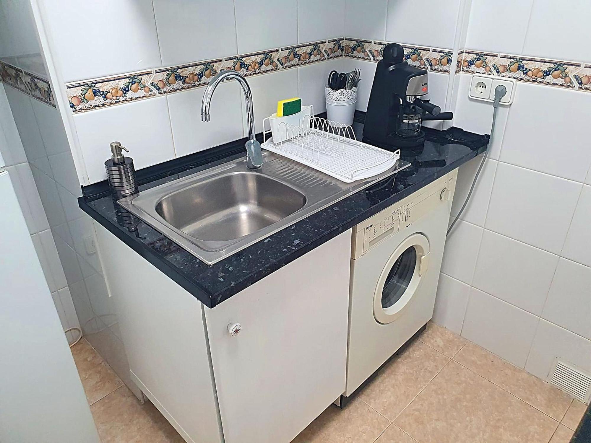 Three Bedrooms Apart In Benidorm Near Beach And Strip エクステリア 写真