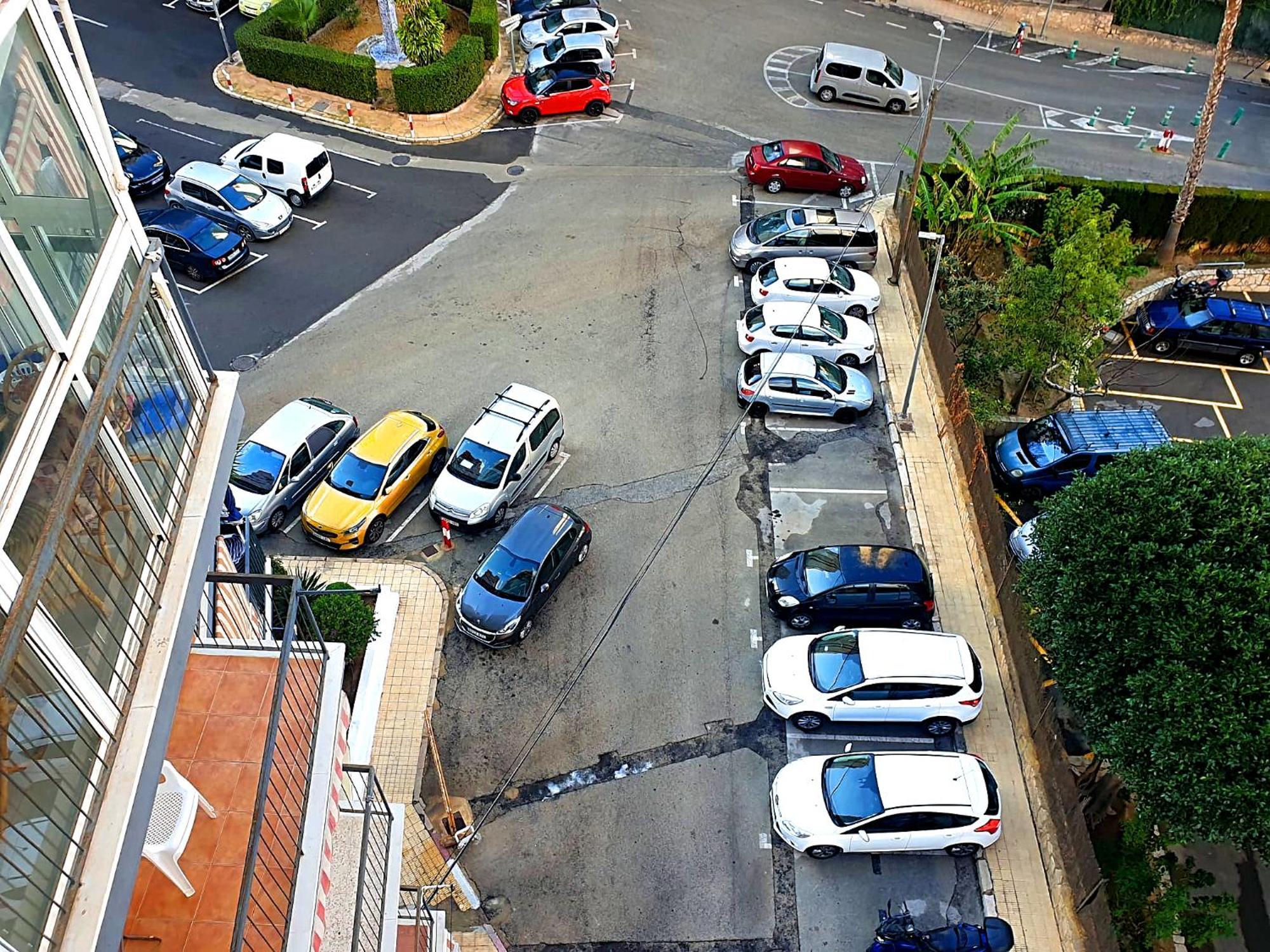 Three Bedrooms Apart In Benidorm Near Beach And Strip エクステリア 写真